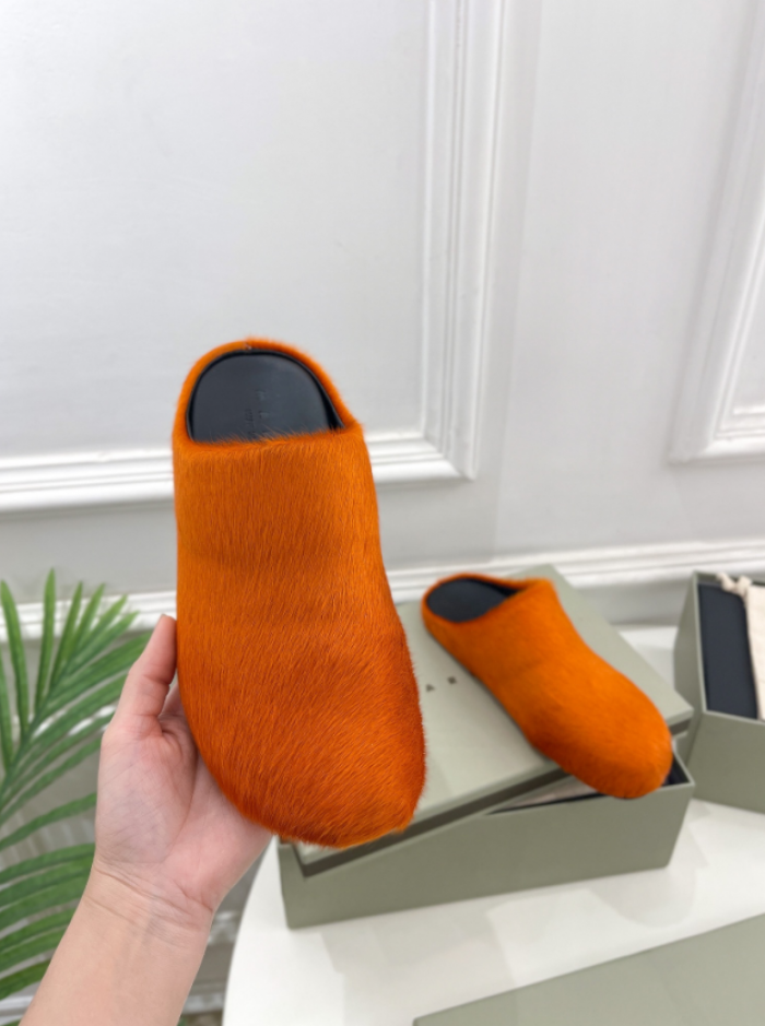MARNI
