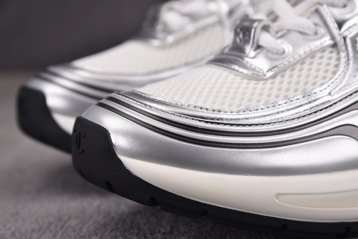CHNL Sneaker