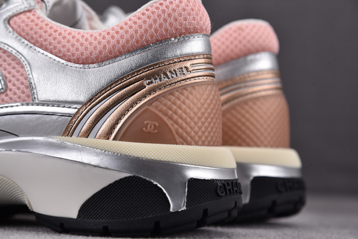 CHNL Sneaker