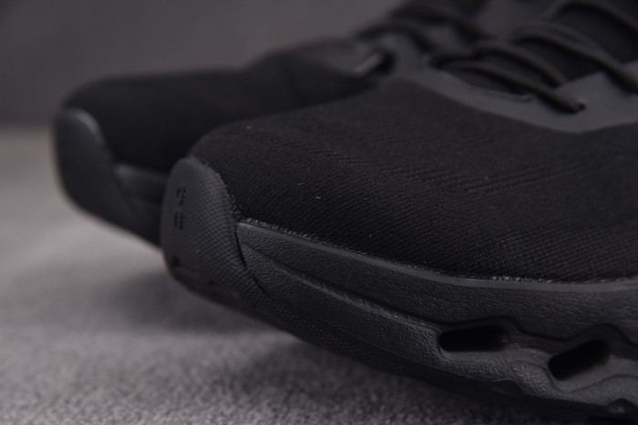 LOEWE SNEAKER