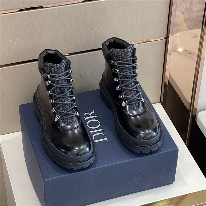 DOR BOOT