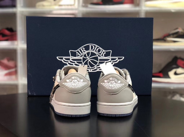 Dior x Air Jordan 1 Low