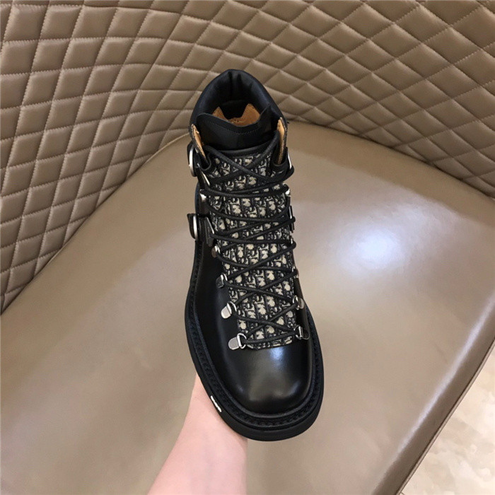 DOR BOOT