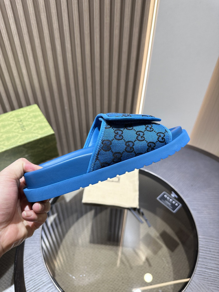 GCI GG Slide Sandal