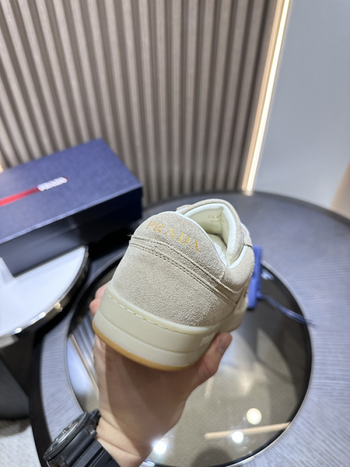 PRDA Sneaker
