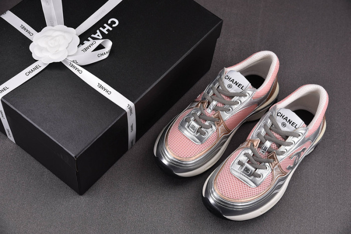 CHNL Sneaker