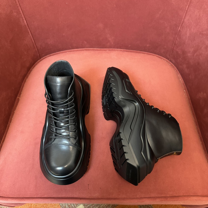 LUSV SNEAKERS