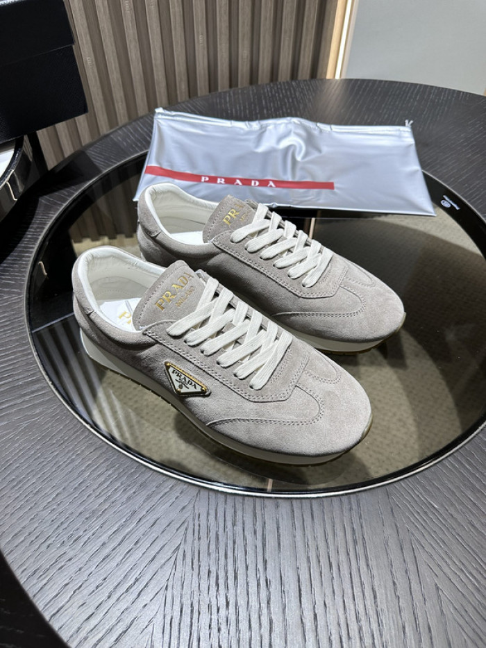 PRDA Sneaker