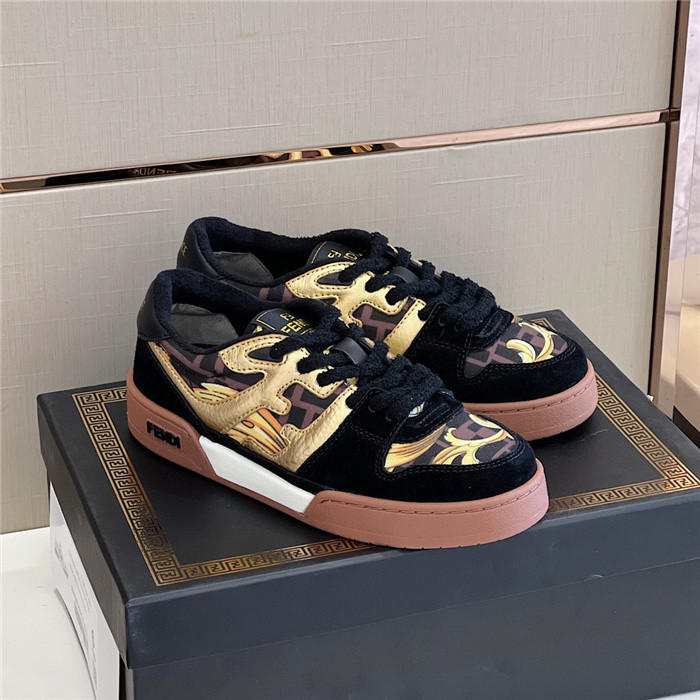 VRCE Sneaker