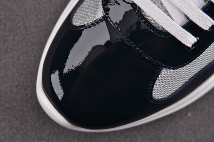 PRDA Sneaker
