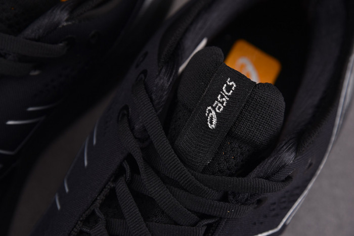 ASICS Gel Nimbus 25 Platinum 