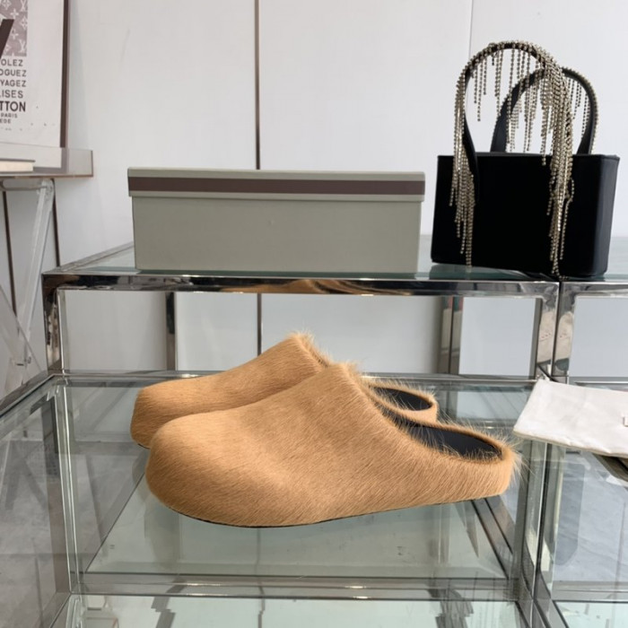 MARNI