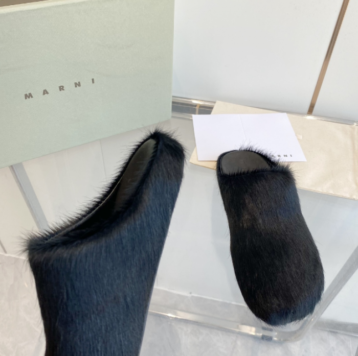 MARNI